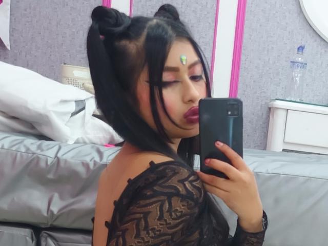 EmmaaRodriguez - Live porn &amp; sex cam - 21147814