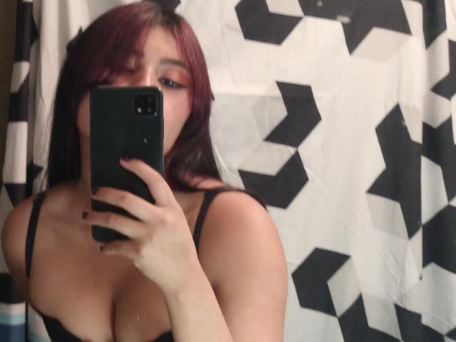 EmmaaRodriguez - Live sex cam - 21147938