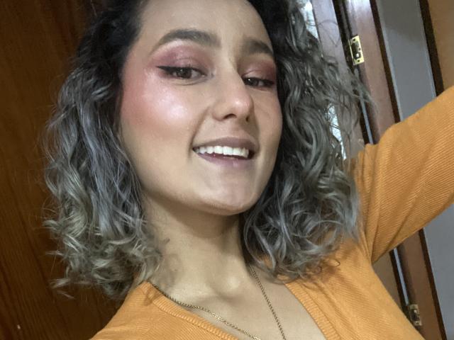 FloraSaenz - Live sex cam - 21148750