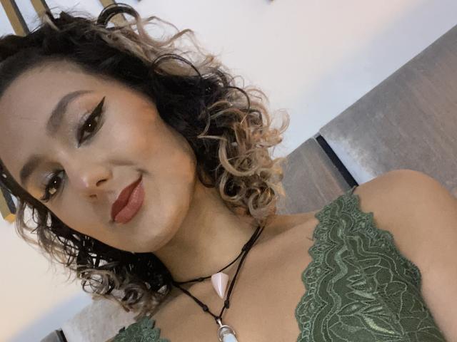 FloraSaenz - Live porn &amp; sex cam - 21148866