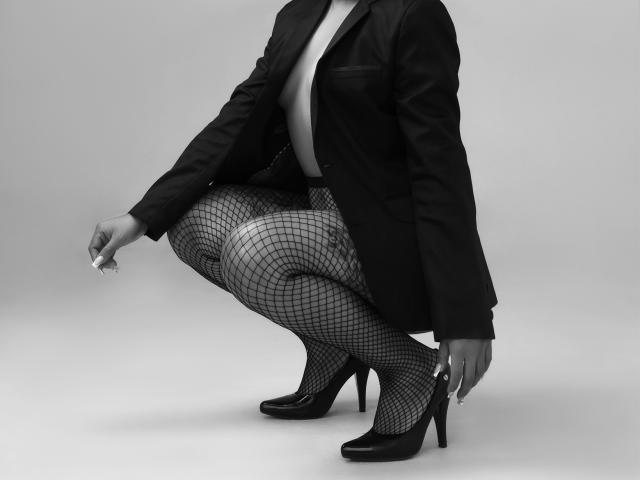 Amberv - Live porn &amp; sex cam - 21152686