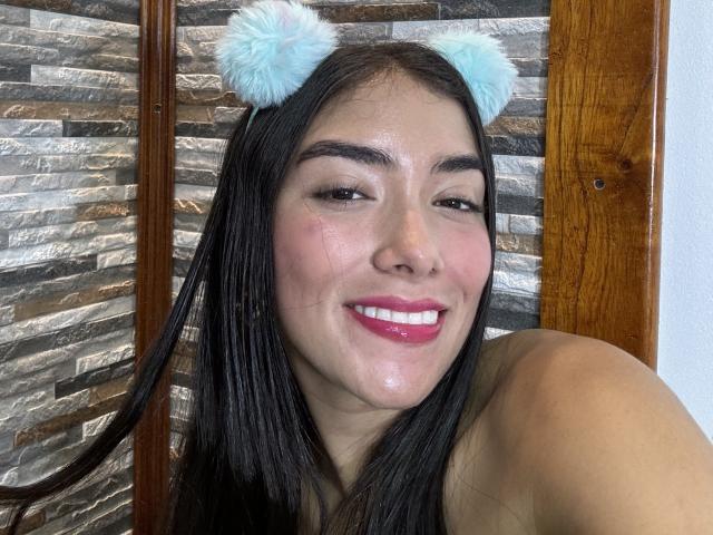 SharonKlart - Élő pornó és szexkamera - 21155830