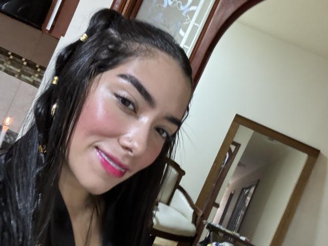 SharonKlart - Live porn &amp; sex cam - 21155922