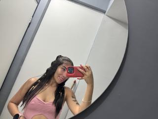 SharonKlart - Live Sex Cam - 21155978