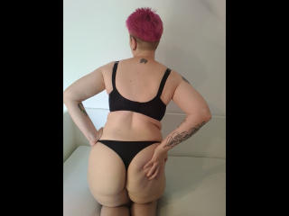 Jessy-bigtitty-hot - Live sex cam - 21158038