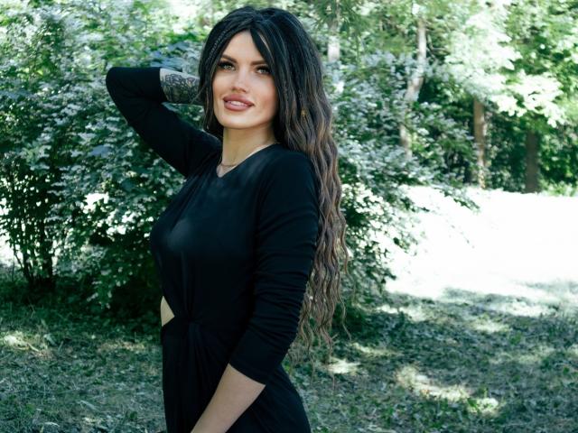 MilaLoona - Live porn &amp; sex cam - 21158346