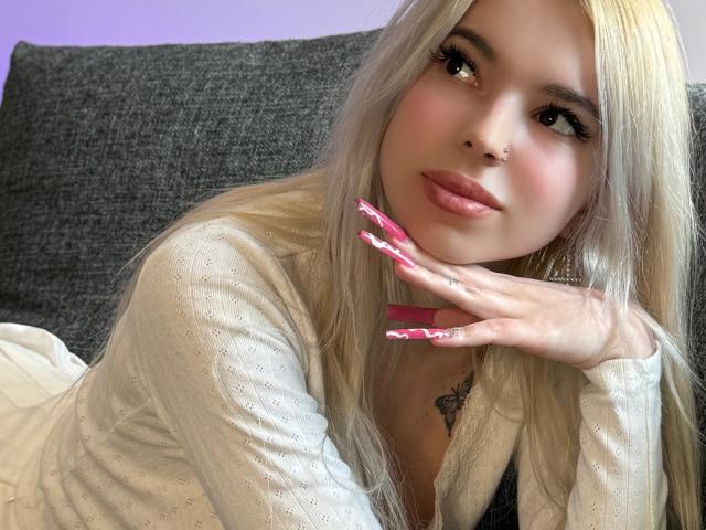 ShineCaroline - Live sex cam - 21158394