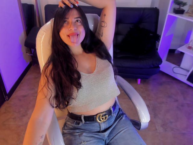 KylieFire - Sexe cam en vivo - 21160218