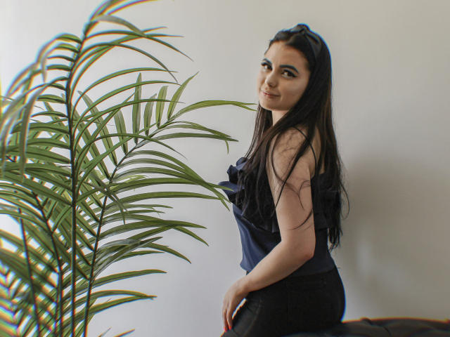 AdeleRussell - Live sexe cam - 21161686