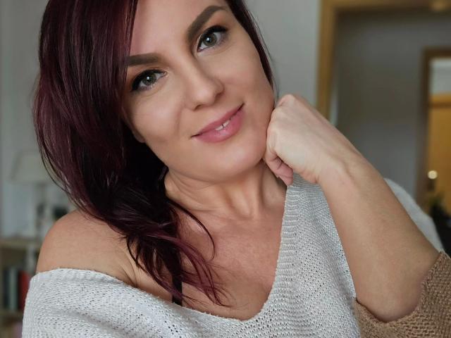 Nicky-Blue-hot - Live porn &amp; sex cam - 21165846