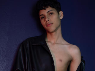 DenisBachh - Sexe cam en vivo - 21166342