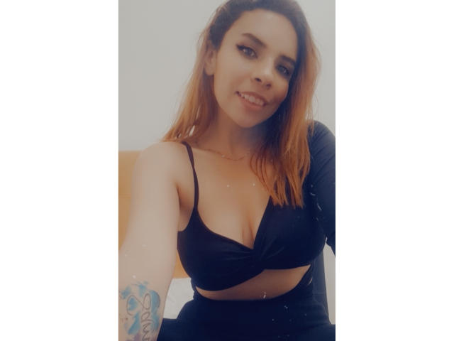 VioletaStone - Live porn &amp; sex cam - 21167490