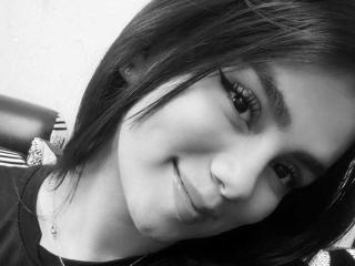 AlahyaDifiori - Live sex cam - 21170266