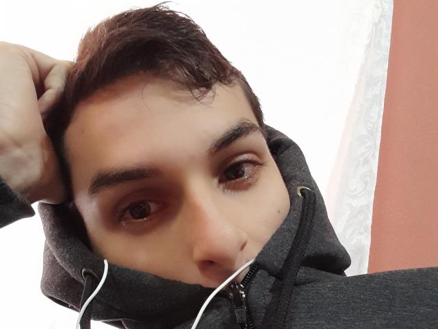 Alexxii - Live sex cam - 21174538