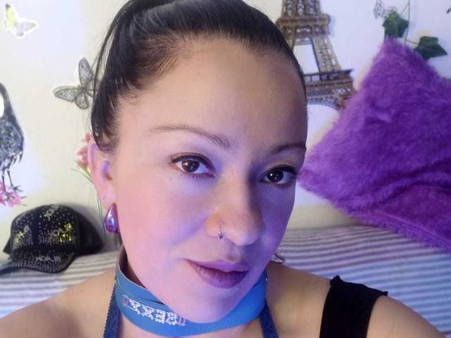 CharloteEzra - Live porn &amp; sex cam - 21175526