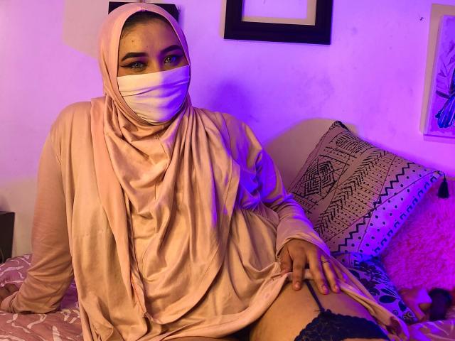 AishaGhulam - Live sex cam - 21179922