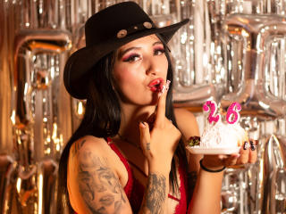TifanyDiaz - Live sexe cam - 21186154