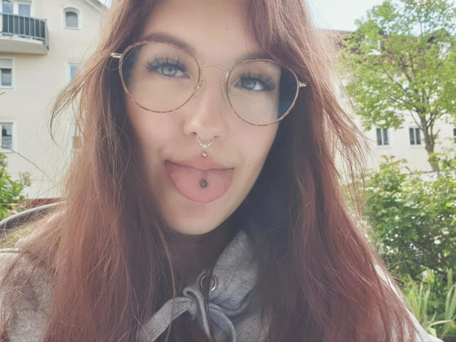 LauryDiamond-hot - Sexe cam en vivo - 21186510