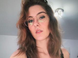 LauryDiamond-hot - Live sex cam - 21186526