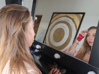 TiffanyBlondS - Sexe cam en vivo - 21190266