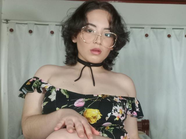 IsabellaGarciala - Sexe cam en vivo - 21191382