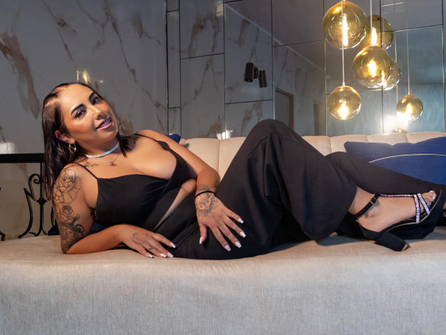 ChloeMarss - Live porn &amp; sex cam - 21192814