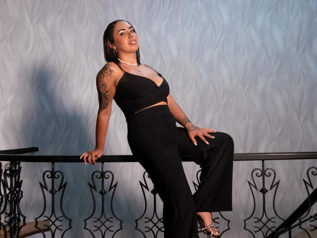 ChloeMarss - Live sex cam - 21192838