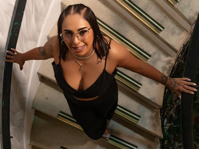 ChloeMarss - Live porn &amp; sex cam - 21192854