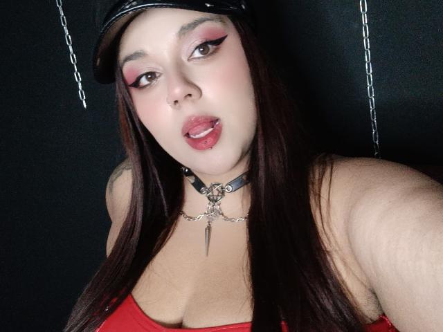 EmilyDom - Live sex cam - 21195698