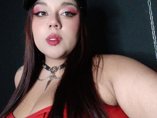 EmilyDom - Live Sex Cam - 21195706