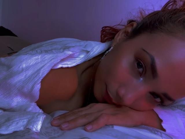 AmberDemons - Live porn &amp; sex cam - 21197466