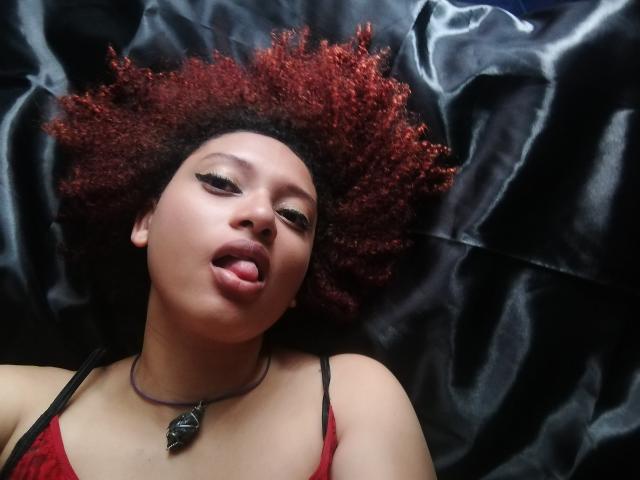 VioletaSwitch - Live sexe cam - 21198790