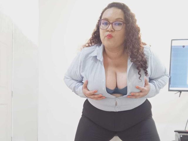 ElaMartinz - Sexe cam en vivo - 21199706