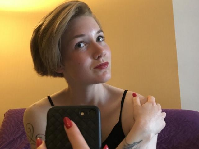 LottaV - Live sex cam - 21203398