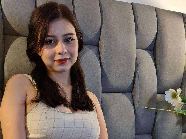 NyclolleBran - Live sexe cam - 21207494