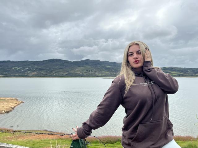 AtheneaRossi - Live porn &amp; sex cam - 21208566