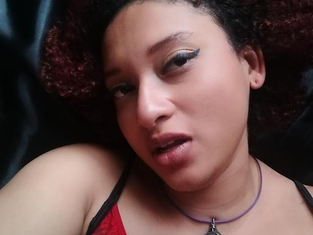 VioletaSwitch - Live porn &amp; sex cam - 21209638
