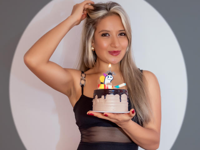 ValeriaHunter69 - Live sex cam - 21210866