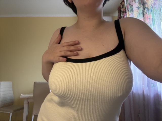 Polinka - Live porn &amp; sex cam - 21214770