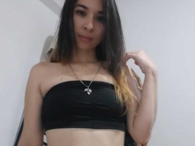 GizelRose - Live sex cam - 21218354
