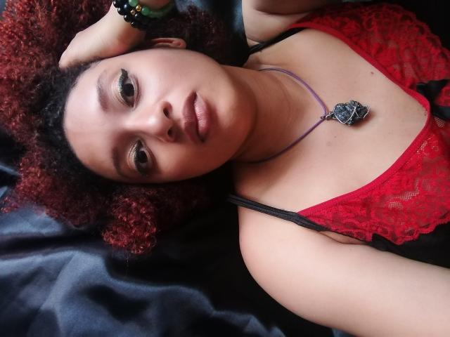 VioletaSwitch - Live porn &amp; sex cam - 21223858