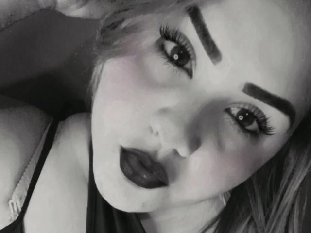 CositaRicaAy - Live sexe cam - 21232102