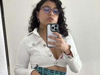 KeriaCollie - Live sex cam - 21234994
