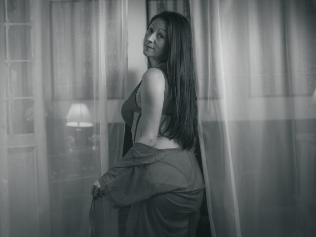 SweetPinkiePiie - Live sex cam - 21235462