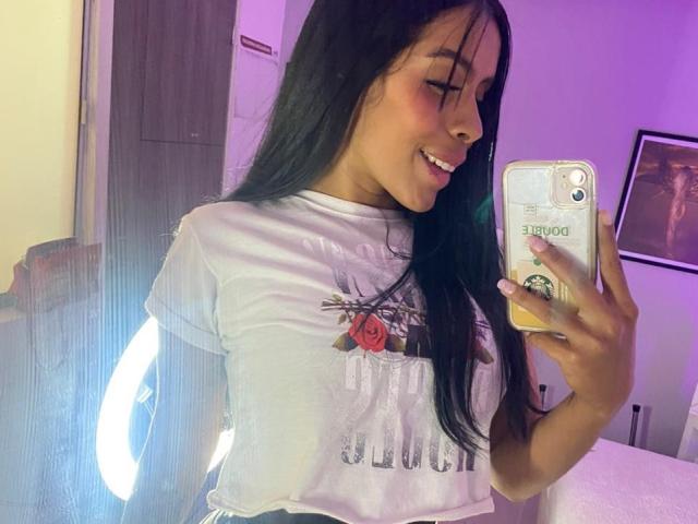 FiorellaBossh - Sexe cam en vivo - 21237486