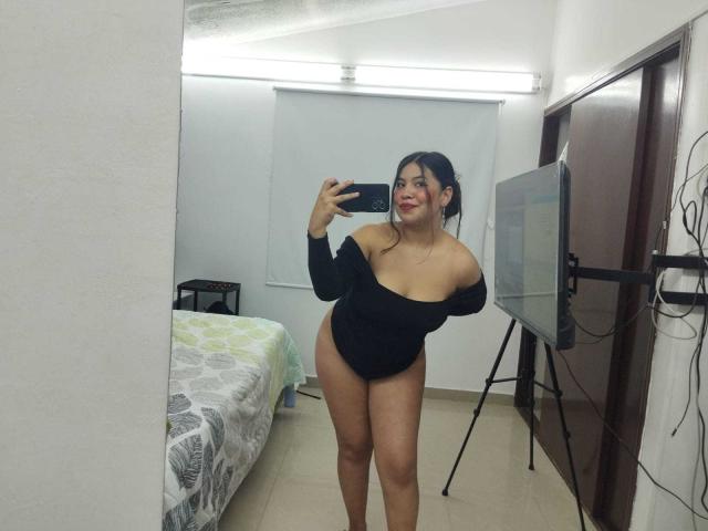 AliciaGoomez - Live sex cam - 21246770
