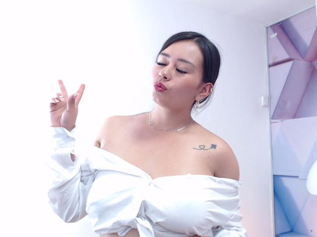 MelissaCaty - Live Sex Cam - 21249514