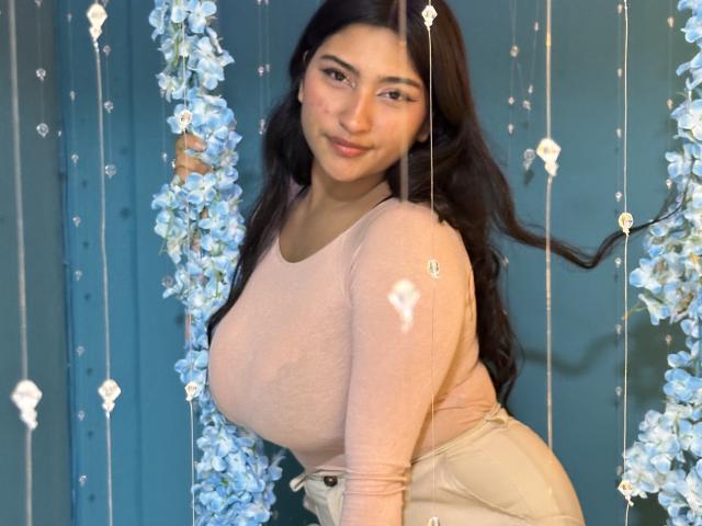 AbrilCollemanX - Live sex cam - 21249634