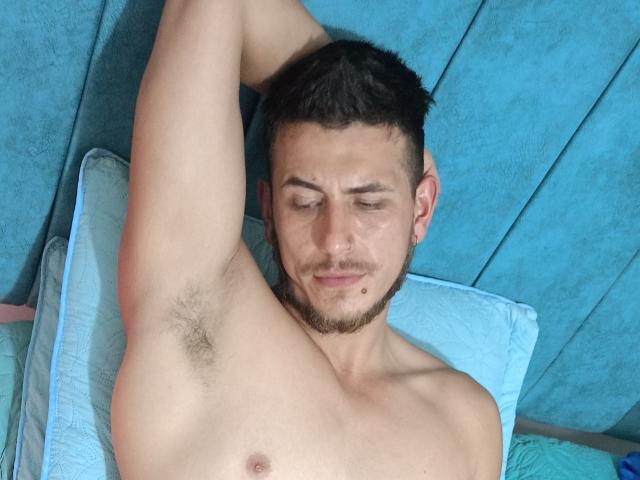 MrMiiller - Live Sex Cam - 21253390