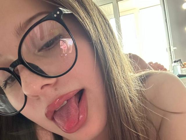 NoraBloom - Live sex cam - 21253514